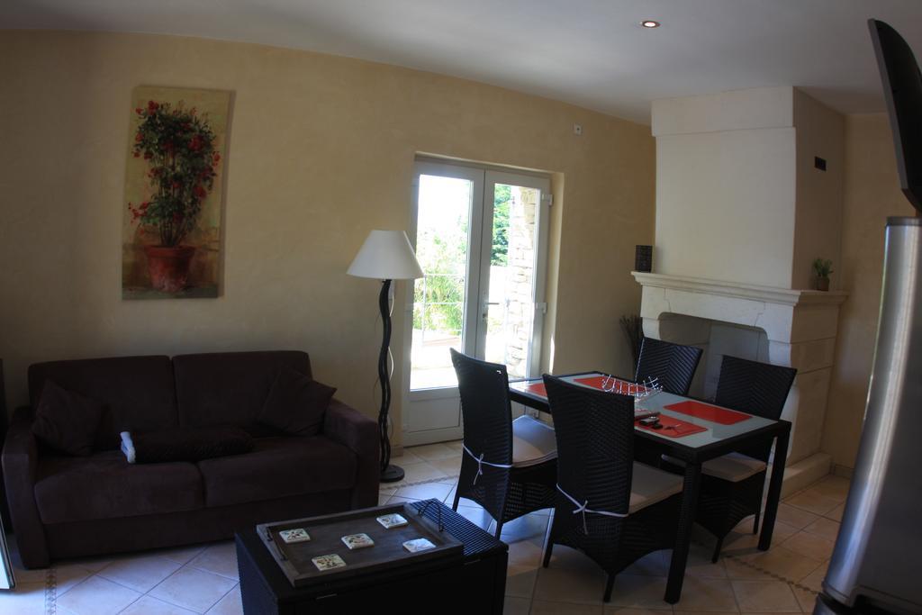 Les Pres De Gordes Vila Exterior foto